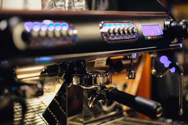 BFC Lira Espresso Machine - dolceneve